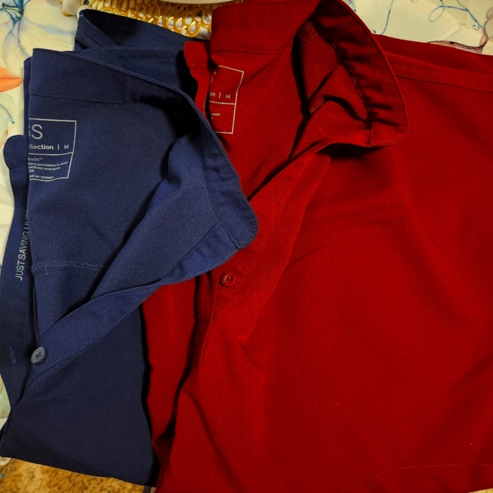 2 Figs Rafaella scrub tops size medium